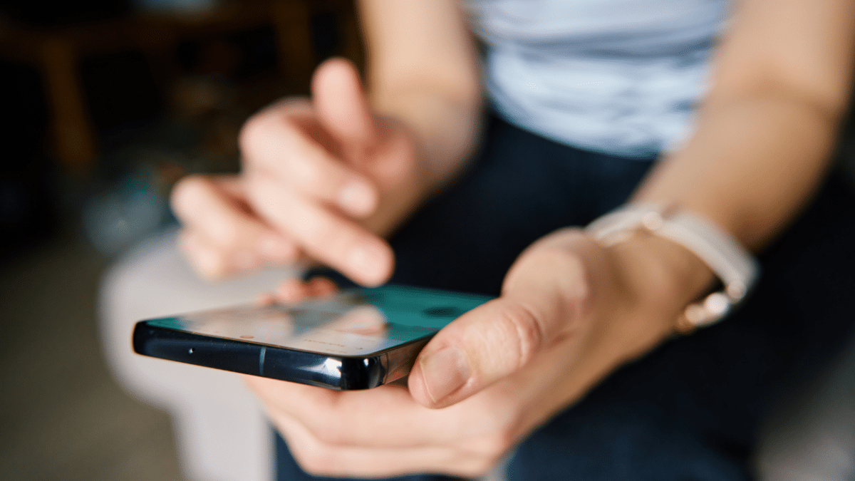 House body eyes social media regulation laws